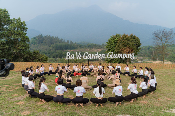 Yoga Luna Thái chung tay kiến tạo gia đình Việt khỏe mạnh